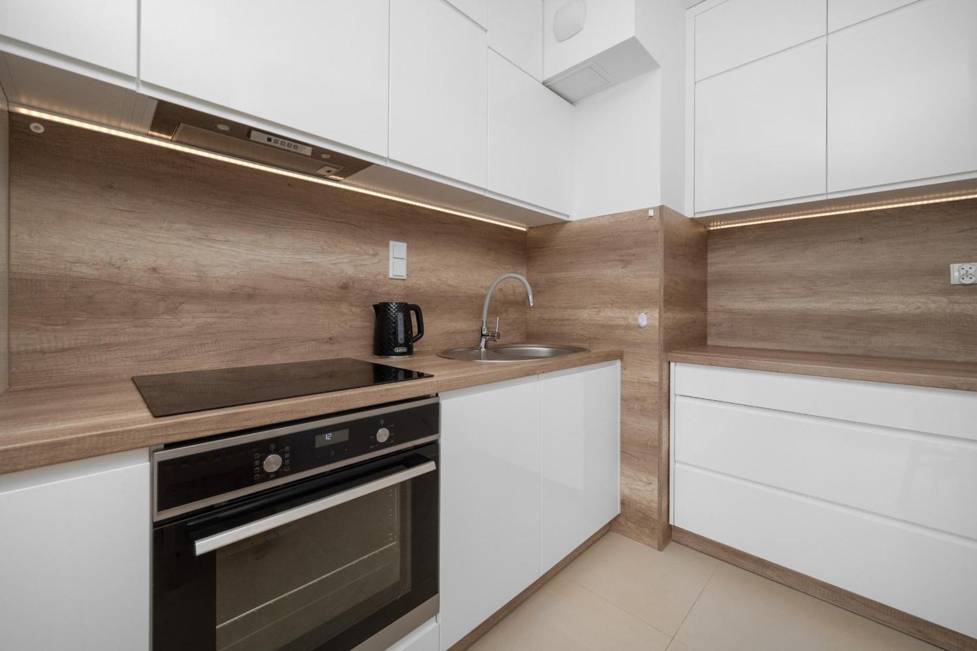 Klasyczny Apartament Z Balkonem We Wroclawiu By Noclegi Renters 外观 照片